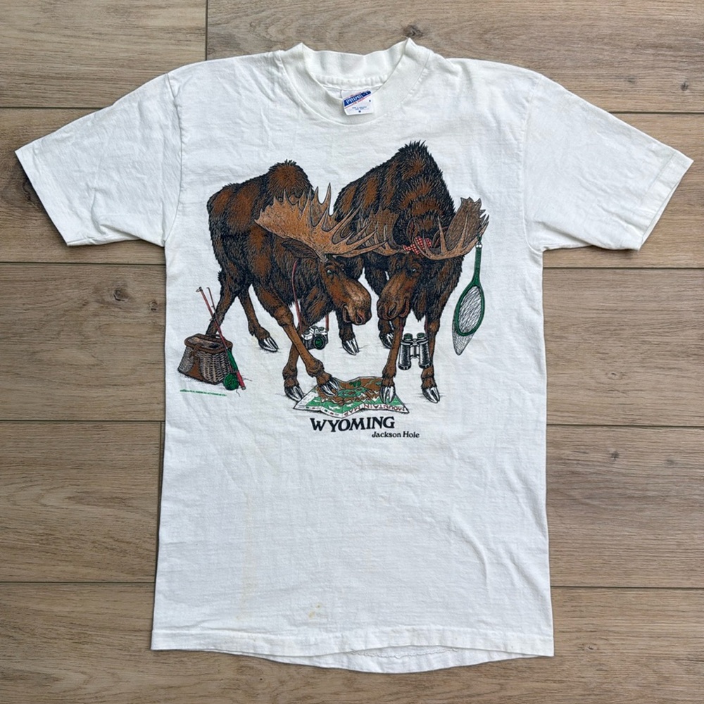 Vintage White Moose Graphic Tee